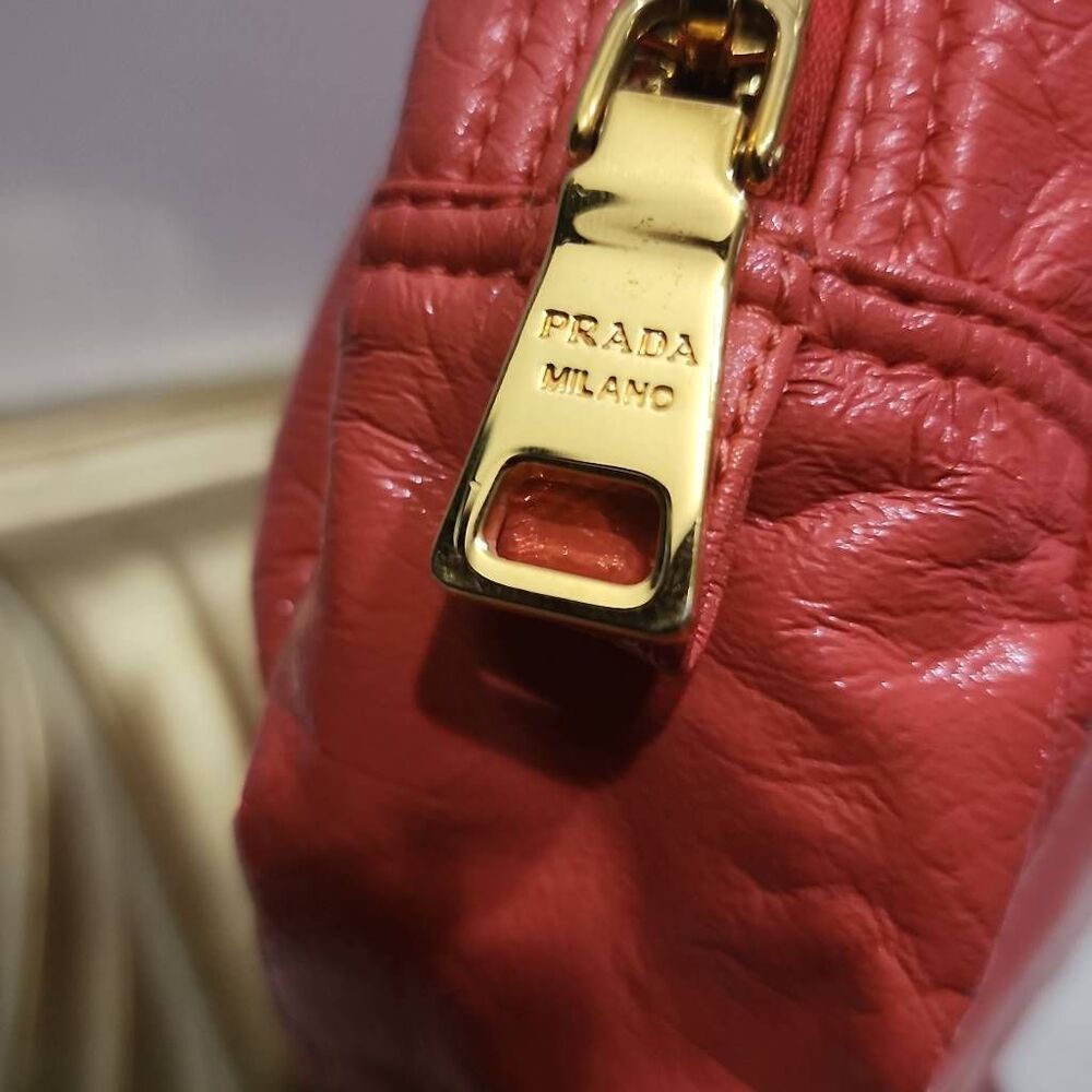 Prada Vernice Cosmetic Bag pouch - Picture 3 of 8